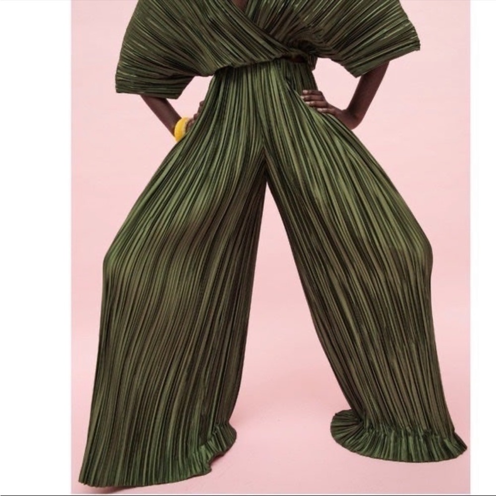 NEW Zara RARE 2 Piece Satin Pleated Green Wide Leg Co Ord Outfit Small 4886/270